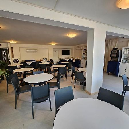 Hotel Verde Luna - Colazione fino a tarda mattina Cervia Esterno foto