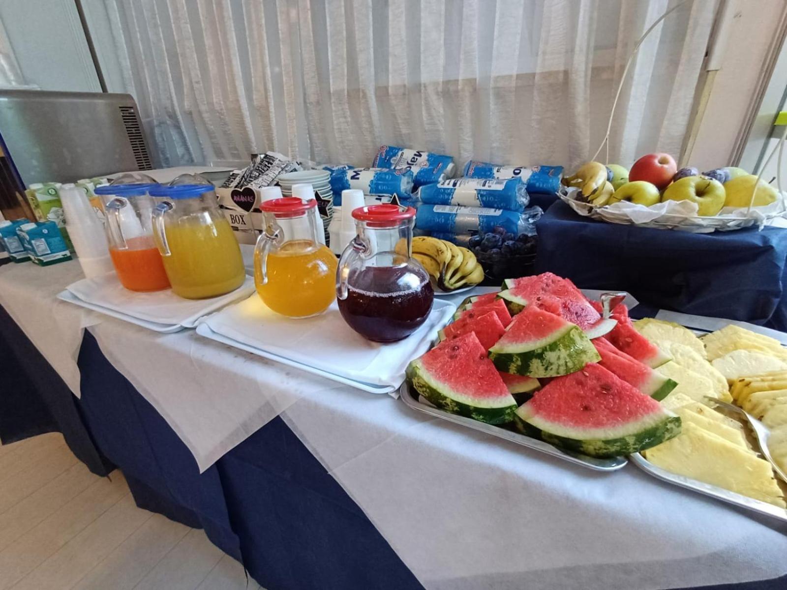 Hotel Verde Luna - Colazione fino a tarda mattina Cervia Esterno foto