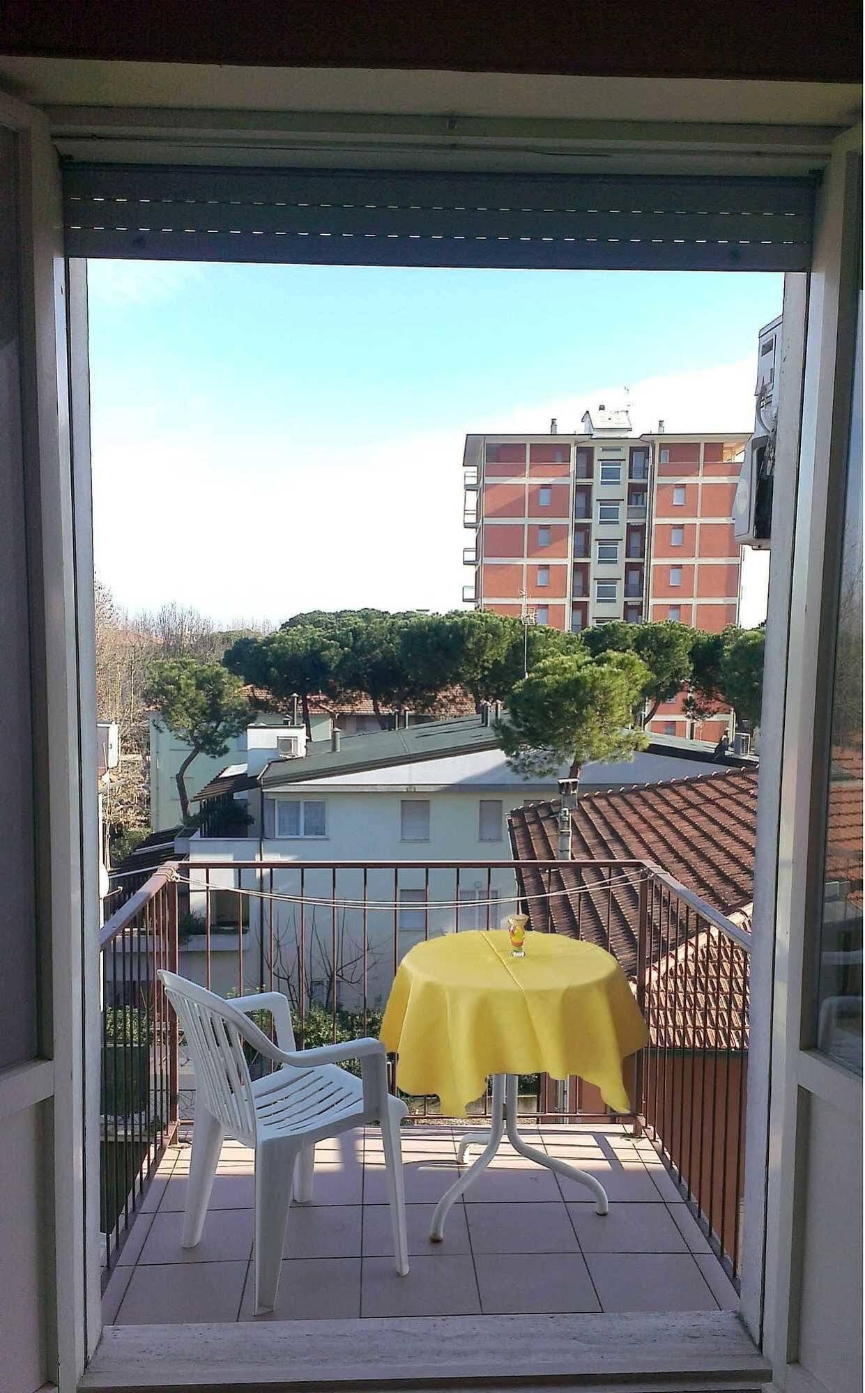 Hotel Verde Luna - Colazione fino a tarda mattina Cervia Esterno foto